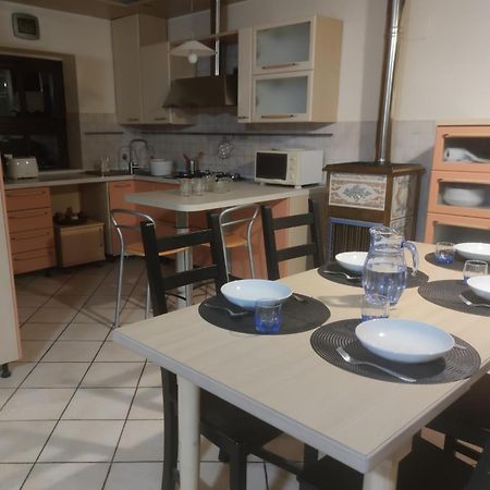 La Dimora Del Borgo Apartment Pinerolo ภายนอก รูปภาพ